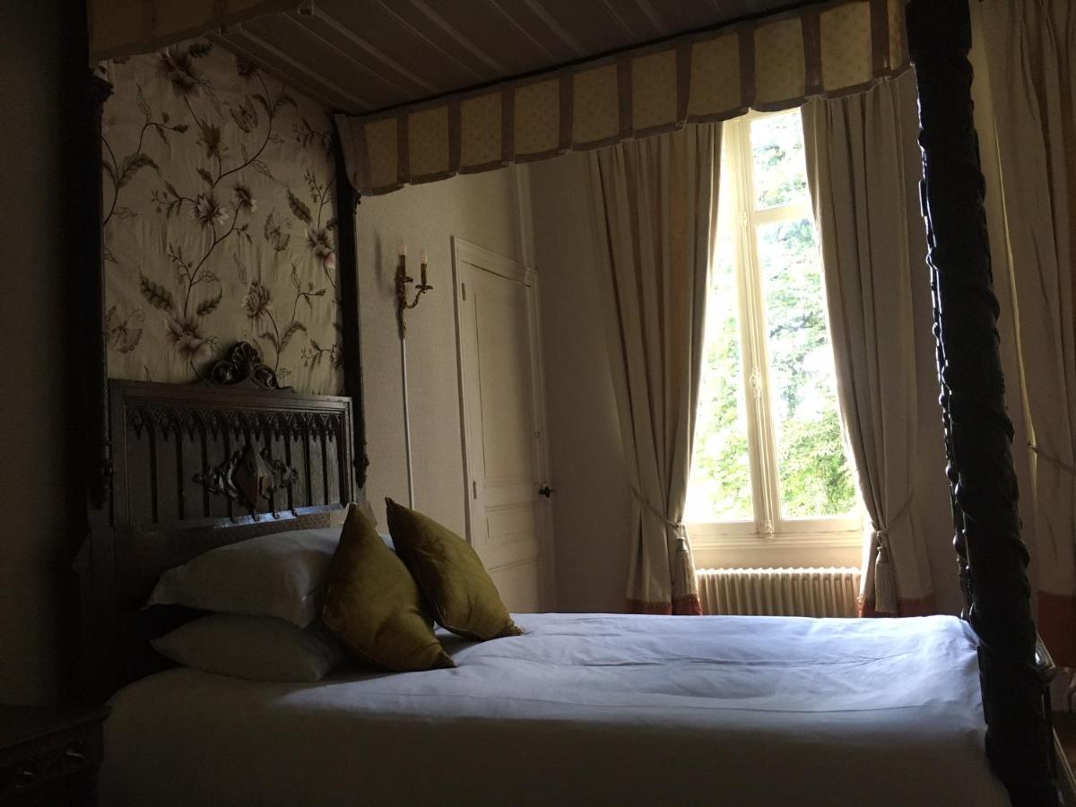 Chambres D'Hotes Montbron Luchapt Экстерьер фото
